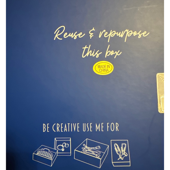 Piper K Feeling Lucky Red & Black Charm Bag & Key Chain Decorative Box 8 ball - Picture 5 of 5